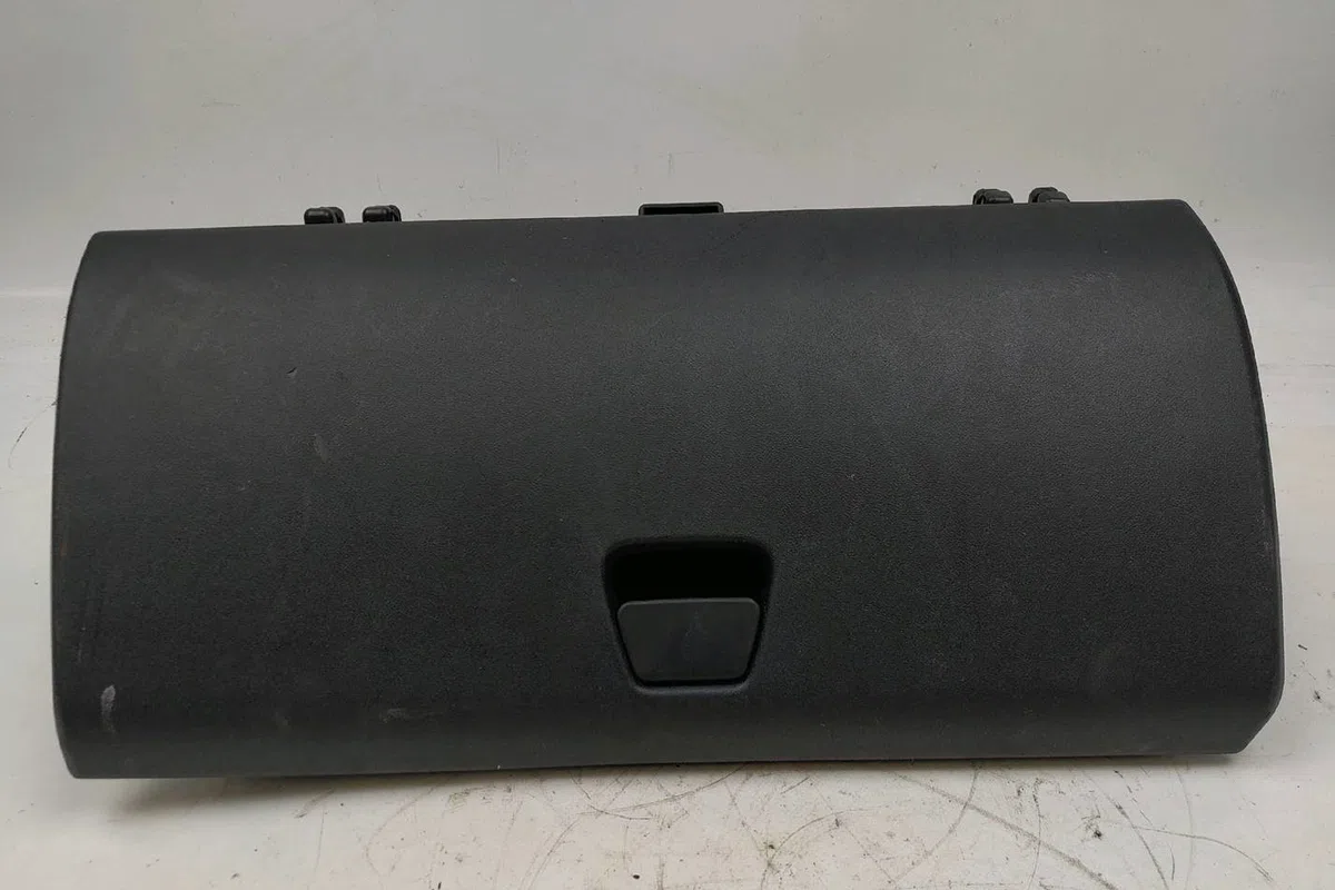 Boite à gants Toyota AYGO (_B4_) 1.0 (kgb40) (2014) occasion