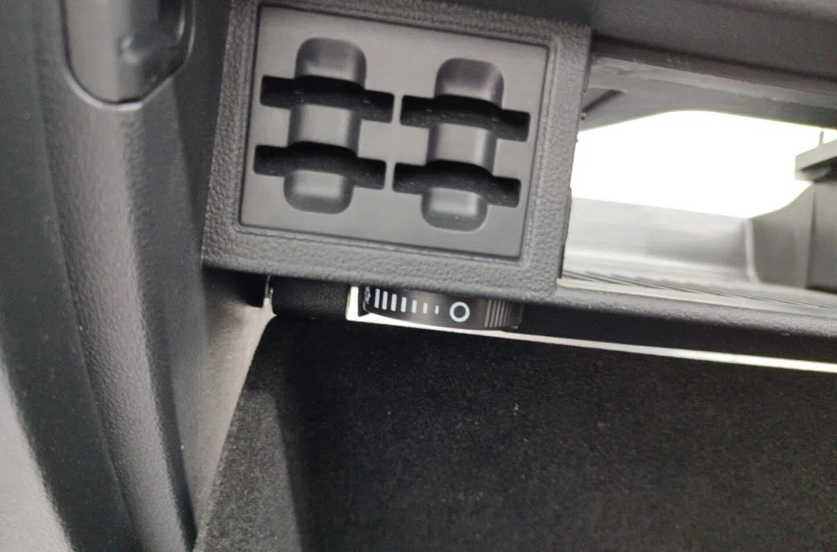 Boite à gants VOLKSWAGEN GOLF 7 PHASE 2 occasion