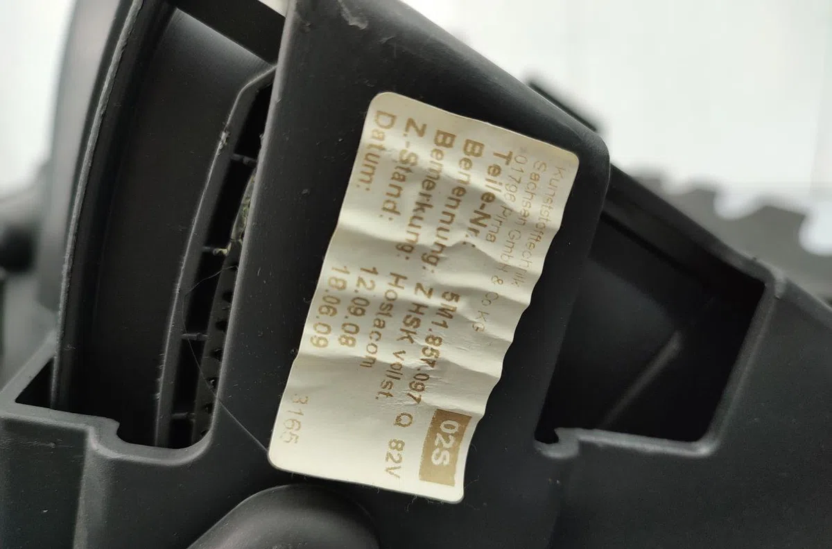 Boite à gants VOLKSWAGEN GOLF PLUS PHASE 1 occasion