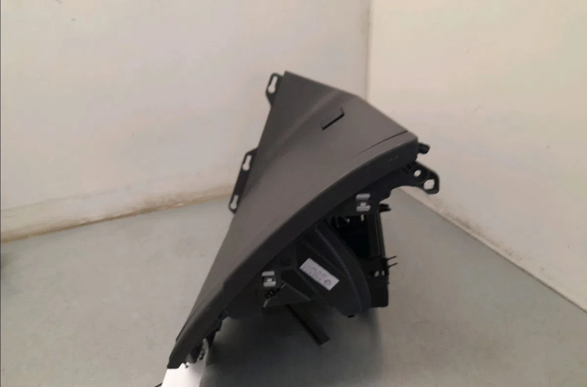 Boite à gants Volkswagen GOLF SPORTSVAN VII (AM1, AN1) 1.4 tsi (2014-2018) occasion