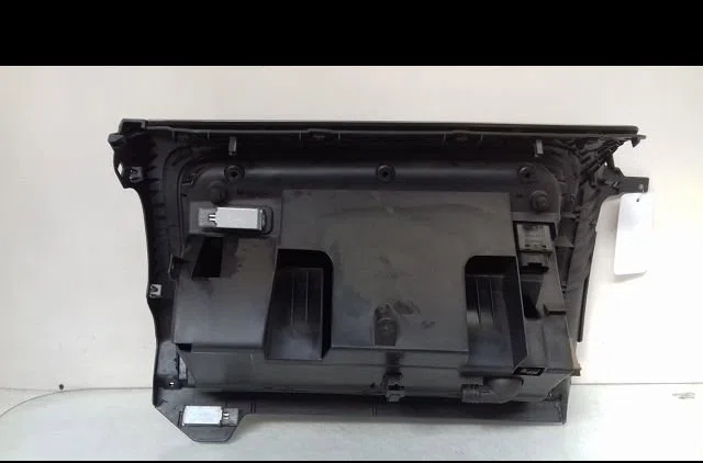 Boite à gants Volkswagen GOLF V (1K1) 1.9 tdi (2003-2008) 5 portes occasion