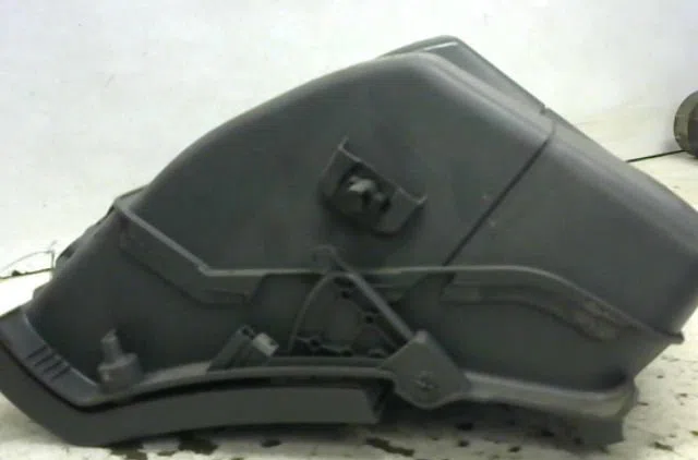Boite à gants Volkswagen POLO (9N_, 9A_) 1.2 12v (2001-2007) 5 portes occasion