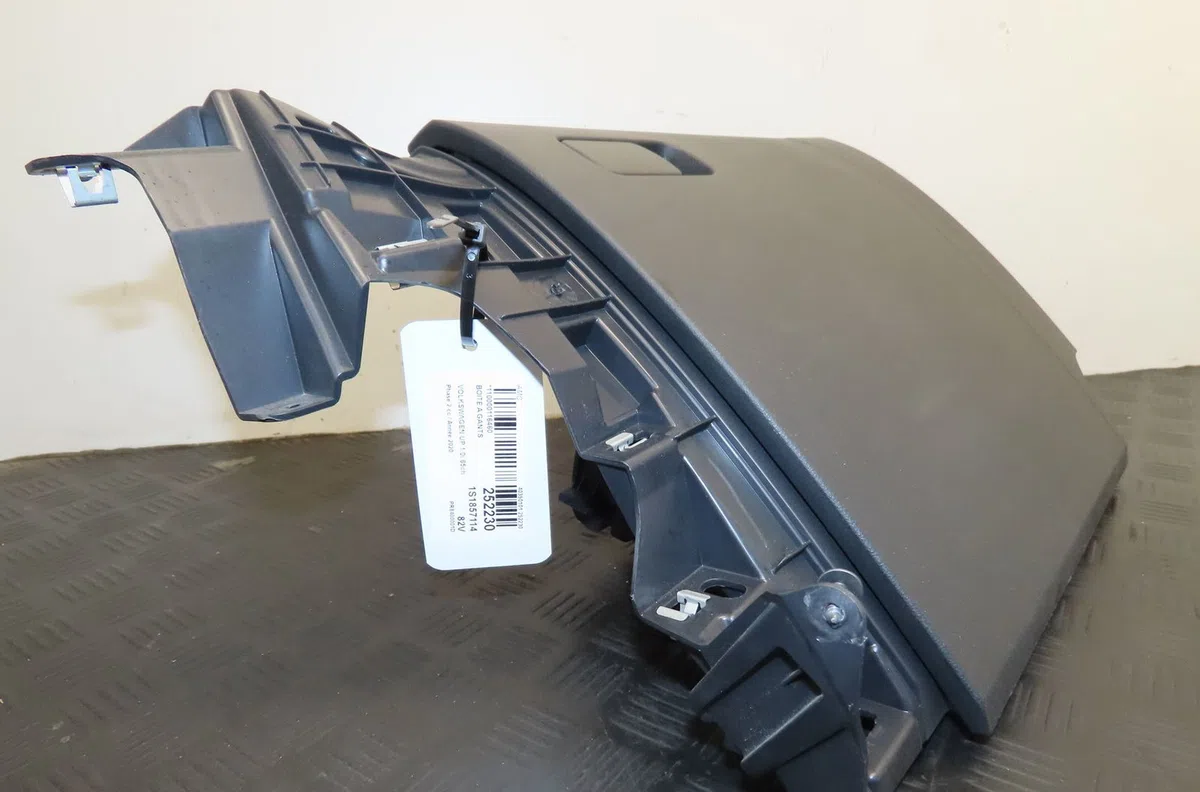 Boite à gants Volkswagen UP! (121, 122, BL1, BL2, BL3, 123) 1.0 (2011-2020) 5 portes occasion