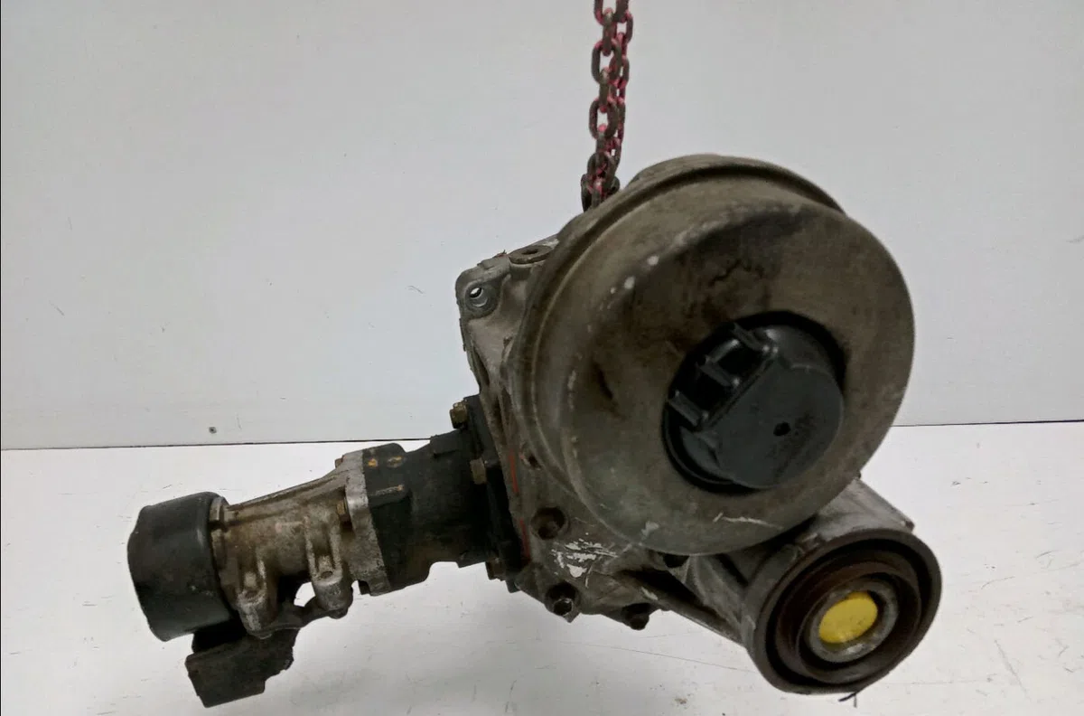 Boite de transfert Toyota RAV 4 I Cabrio (_A1_) 2.0 4wd (sxa11) (1997-2000) occasion