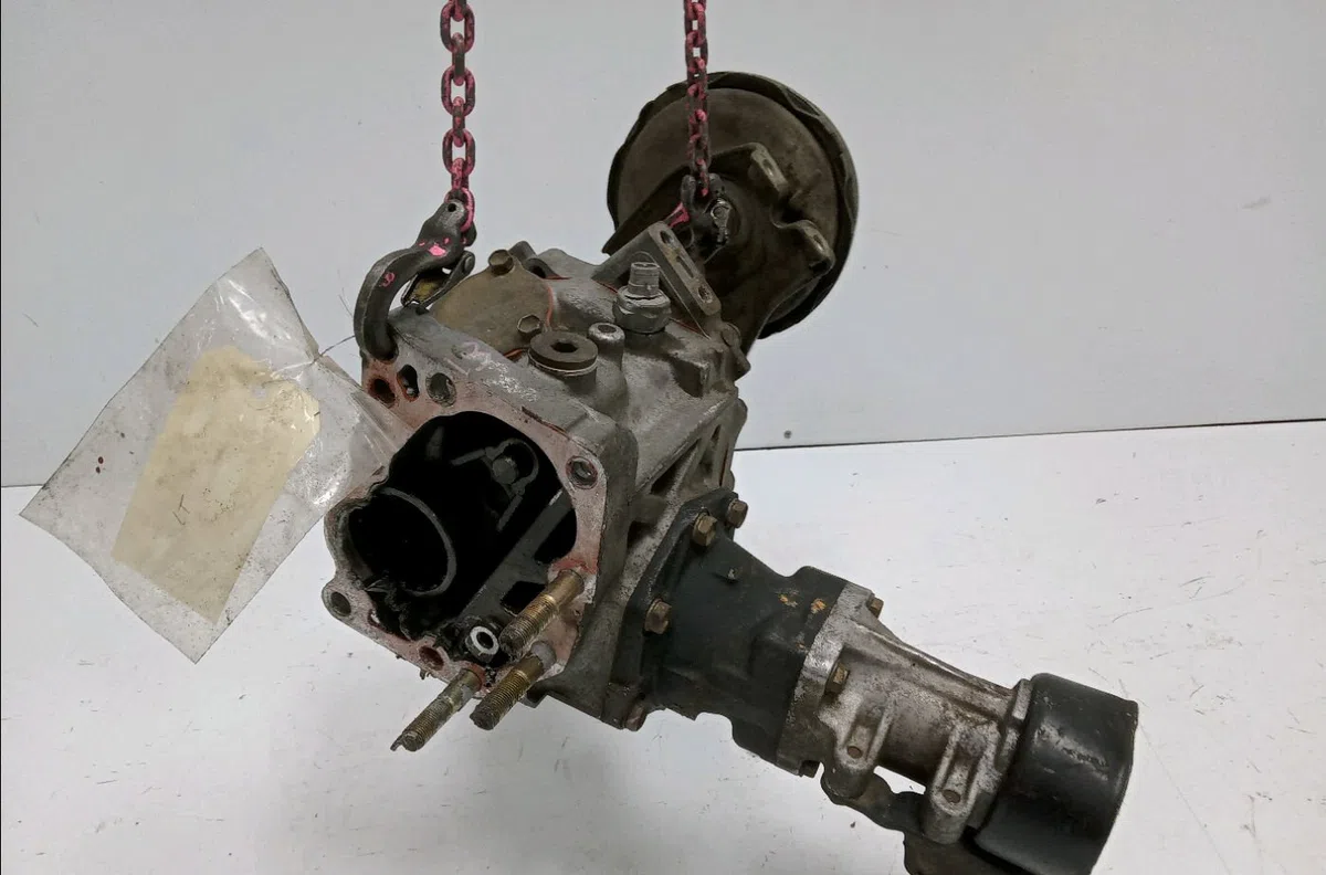 Boite de transfert Toyota RAV 4 I Cabrio (_A1_) 2.0 4wd (sxa11) (1997-2000) occasion