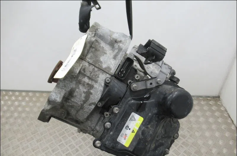 Boîte de vitesses automatique Audi A3 Sportback (8VA, 8VF) 1.6 tdi (2012) occasion