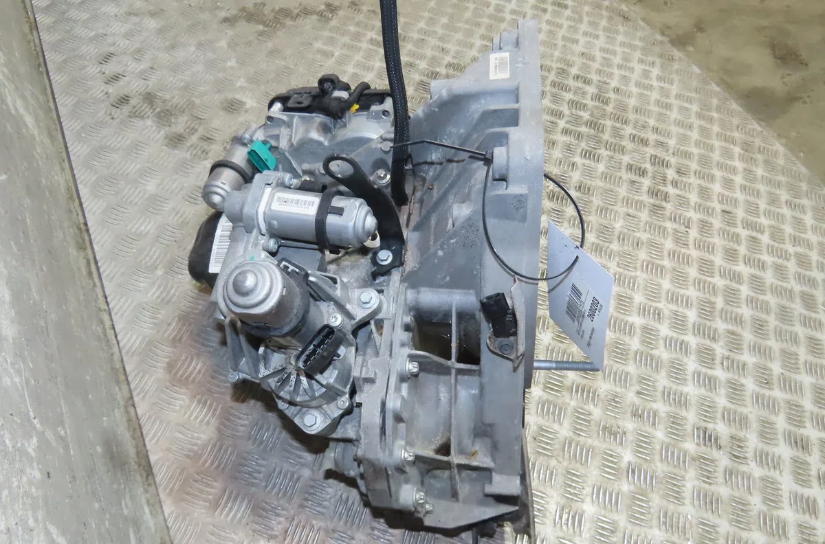Boîte de vitesses automatique Dacia LOGAN MCV II Tce 90 (k8m1) (2013) occasion