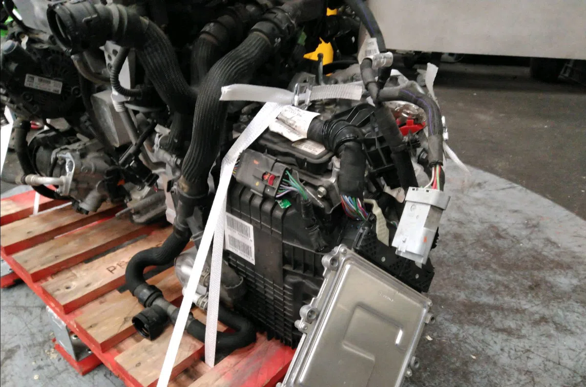 Boîte de vitesses automatique Peugeot 208 II (UB_, UP_, UW_, UJ_) 1.2 puretech 100 (2019) 5 portes occasion