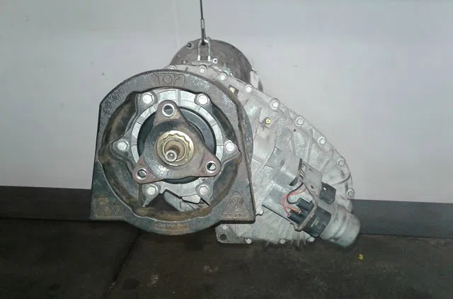 Boîte de vitesses automatique Volkswagen TOUAREG (7LA, 7L6, 7L7) 2.5 r5 tdi (2003-2010) occasion