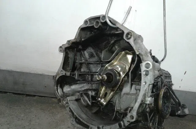 Boîte de vitesses manuelle Audi 90 B3 (893, 894, 8A2) 2.2 e (1987-1991) occasion