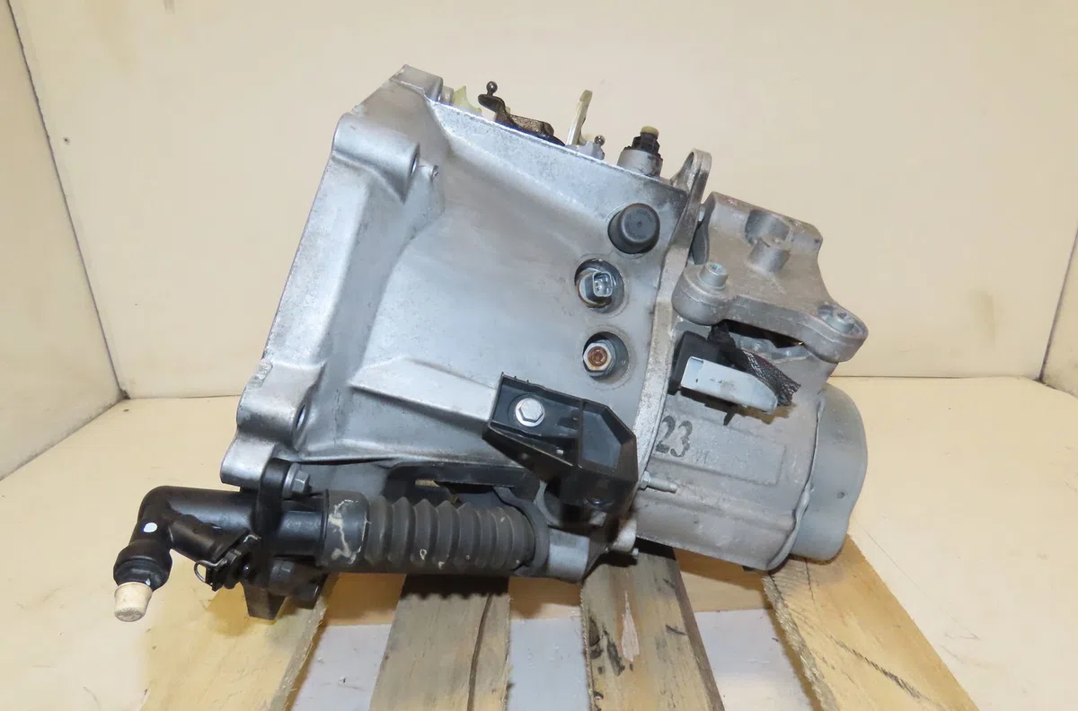 Boîte de vitesses manuelle Citroen C3 III (SX) 1.2 thp 110 (2016) occasion