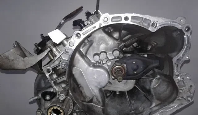 Boîte de vitesses manuelle Citroen C5 I (DC_) 2.0 16v hpi (dcrlzb) (2001-2004) occasion