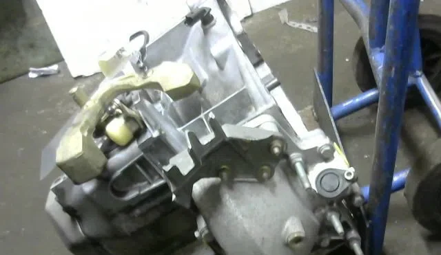 Boîte de vitesses manuelle Citroen C5 I (DC_) 2.2 hdi (dc4hxb, dc4hxe) (2001-2004) occasion — photo 2