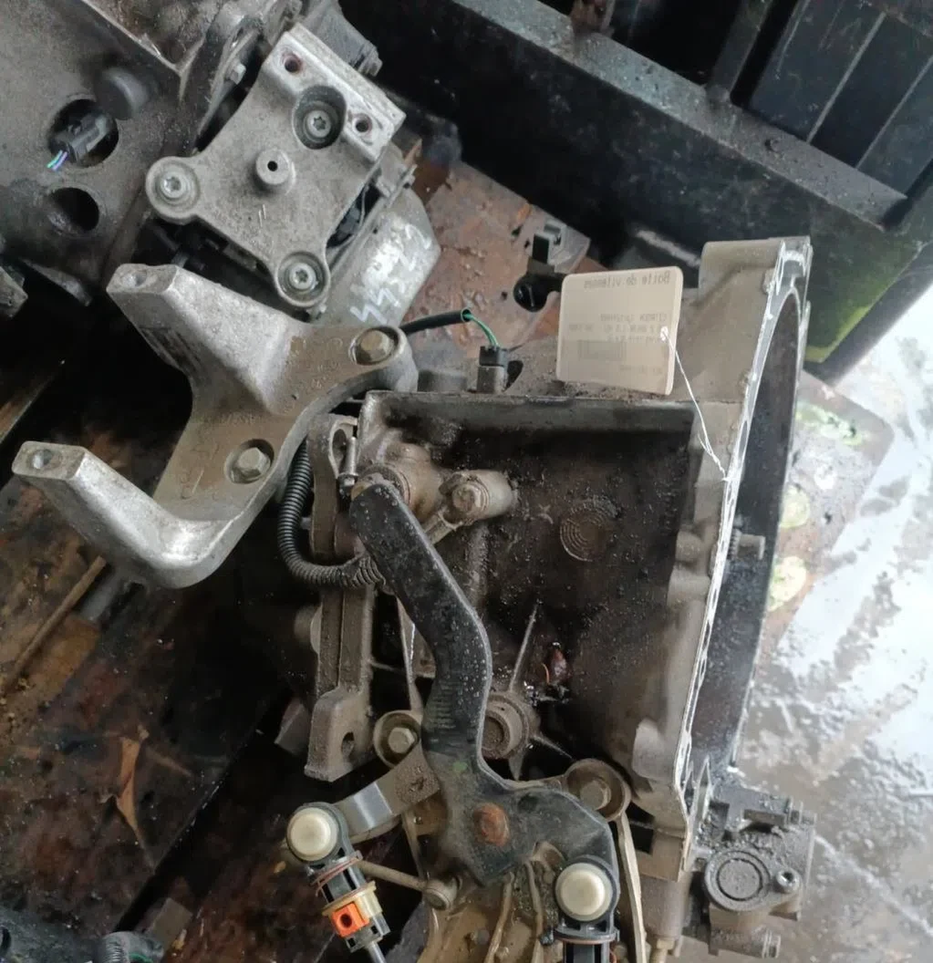 Boîte de vitesses manuelle Citroen C5 III Break (RW_) 1.6 hdi 110 (2008) 5 portes occasion — photo 2