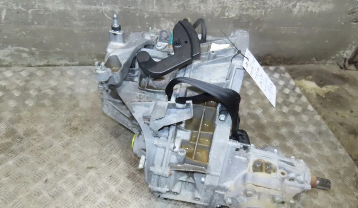 Boîte de vitesses manuelle Dacia DUSTER (HS_) 1.5 dci 4x4 (hsmc, hsmd) (2010-2018) 5 portes occasion — photo 2