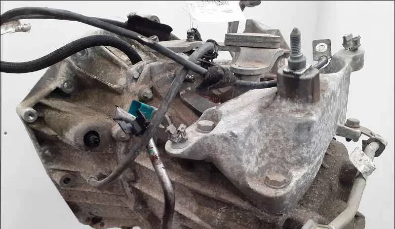Boîte de vitesses manuelle DACIA DUSTER I occasion — photo 2