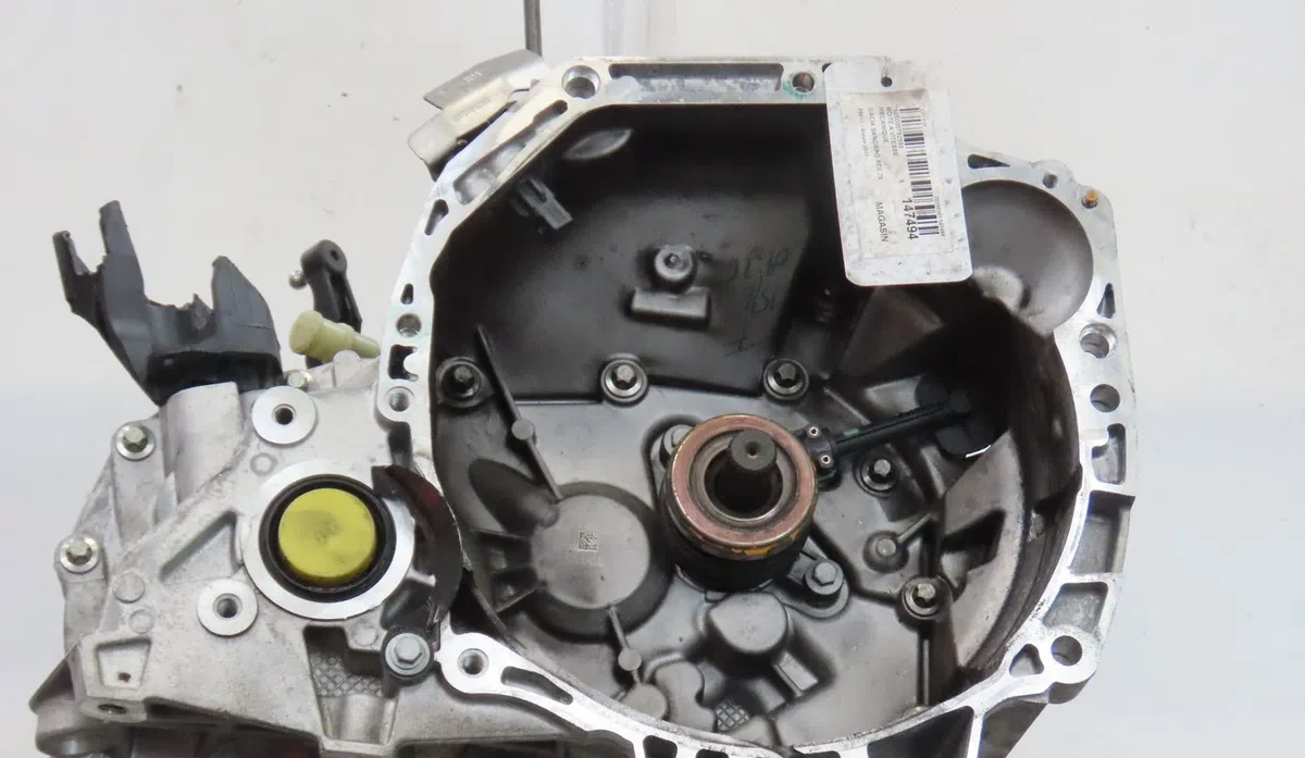 Boîte de vitesses manuelle Dacia SANDERO II 1.0 sce 75 (b8jc, b8jd) (2016) occasion