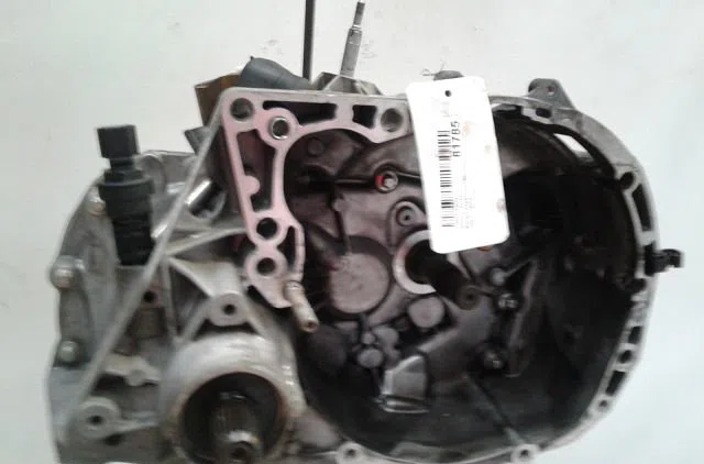 Boîte de vitesses manuelle Ford FIESTA V (JH_, JD_) 1.4 16v (2001-2008) 5 portes occasion