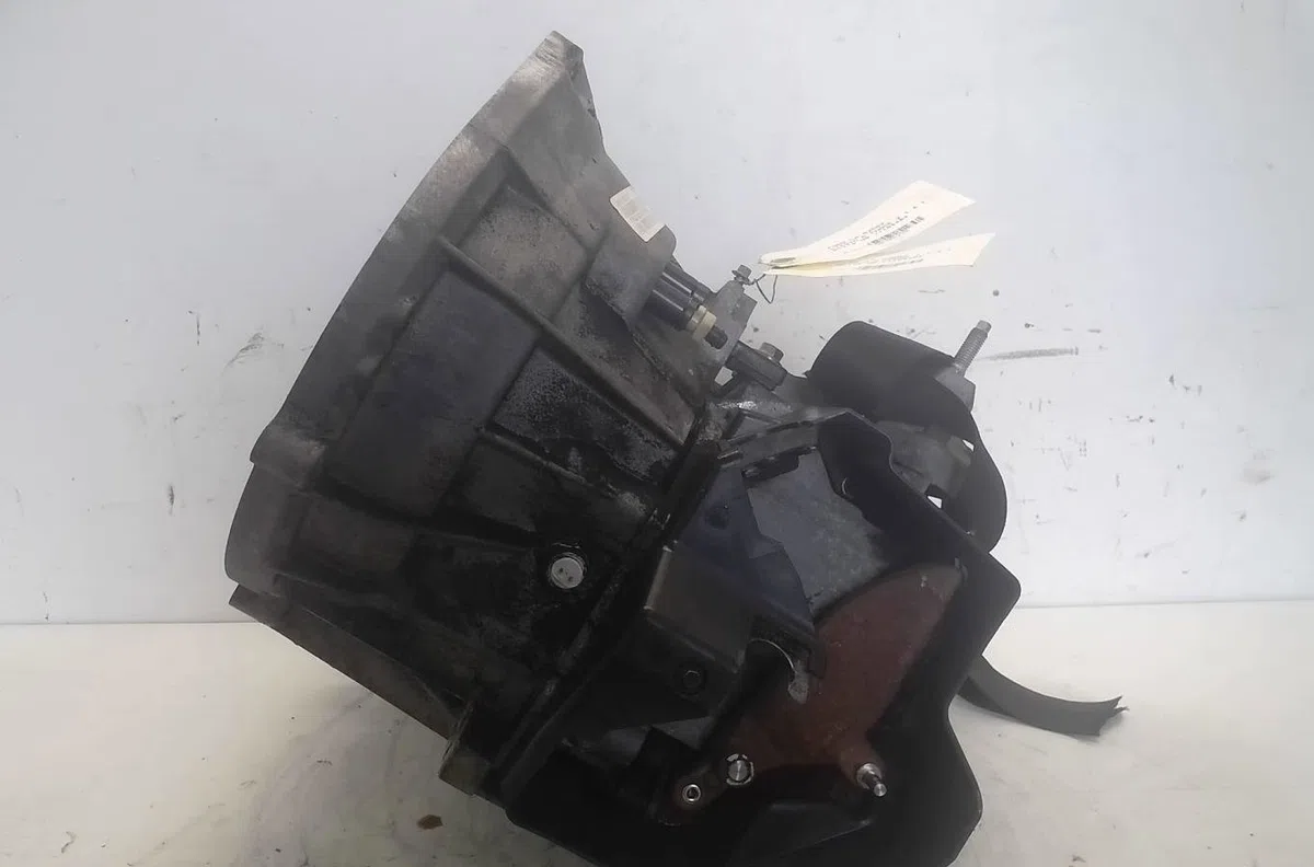 Boîte de vitesses manuelle Ford FIESTA V (JH_, JD_) 1.4 tdci (2001-2008) 5 portes occasion