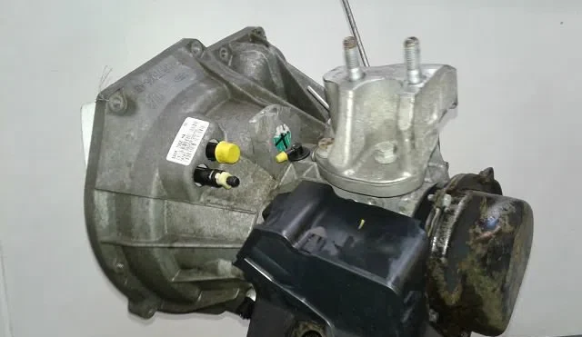 Boîte de vitesses manuelle Ford FIESTA VI (CB1, CCN) 1.6 tdci (2008-2012) occasion — photo 4