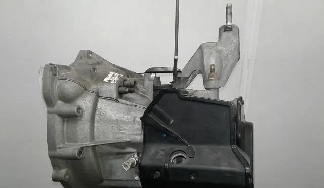 Boîte de vitesses manuelle Ford FOCUS I (DAW, DBW) 1.6 16v (1998-2004) occasion — photo 2