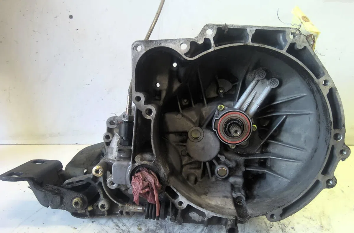 Boîte de vitesses manuelle Ford KA (RB_) 1.3 i (1996-2008) occasion