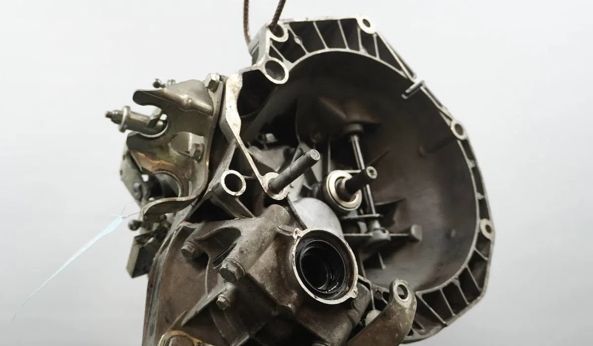 Boîte de vitesses manuelle Ford KA (RU8) 1.3 tdci (2008-2016) occasion — photo 2
