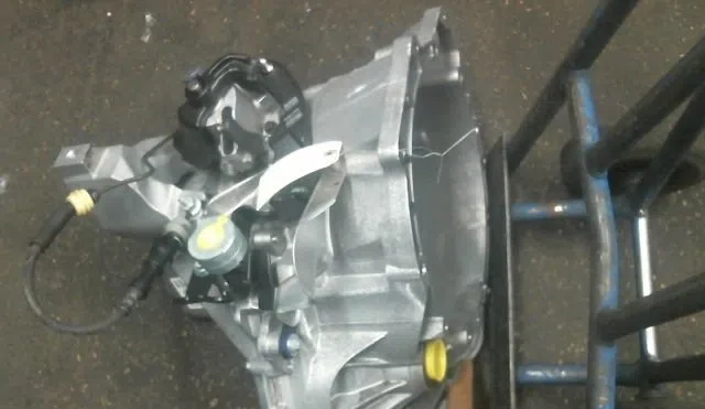 Boîte de vitesses manuelle Ford KUGA II (DM2) 1.5 ecoboost e85 (2019-2019) occasion — photo 3