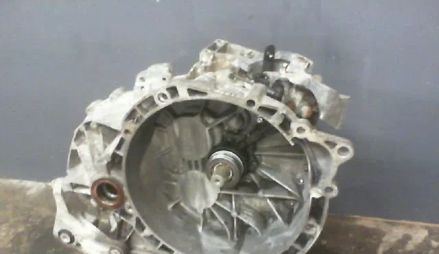 Boîte de vitesses manuelle FORD MONDEO occasion — photo 2