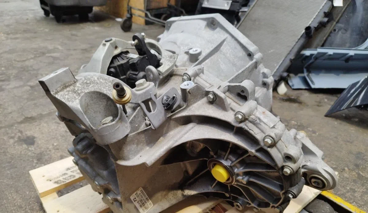 Boîte de vitesses manuelle FORD TRANSIT CONNECT 2 LONG PHASE 2 occasion — photo 2
