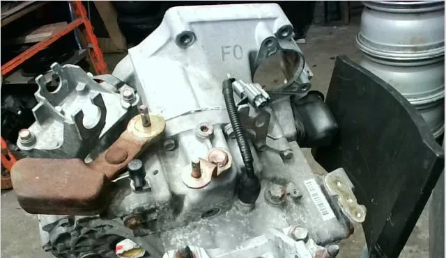 Boîte de vitesses manuelle HONDA STREAM occasion — photo 3