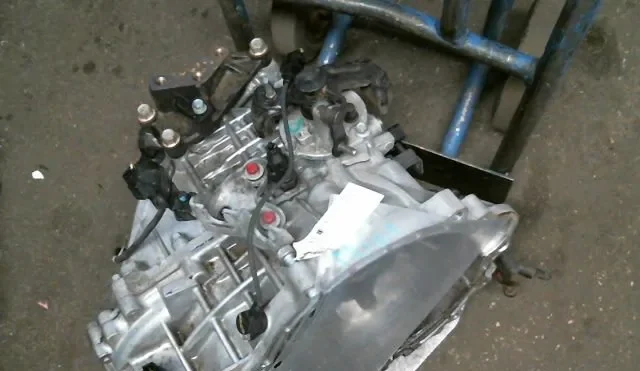 Boîte de vitesses manuelle Hyundai I20 I (PB, PBT) 1.4 crdi (2008-2015) occasion — photo 3