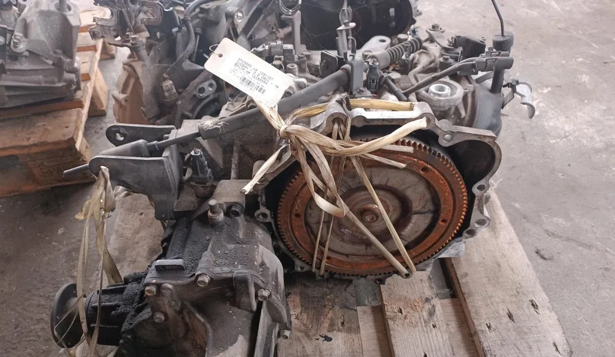 Boîte de vitesses manuelle Hyundai TUCSON (JM) 2.0 crdi traction intégrale (2004-2010) occasion — photo 3