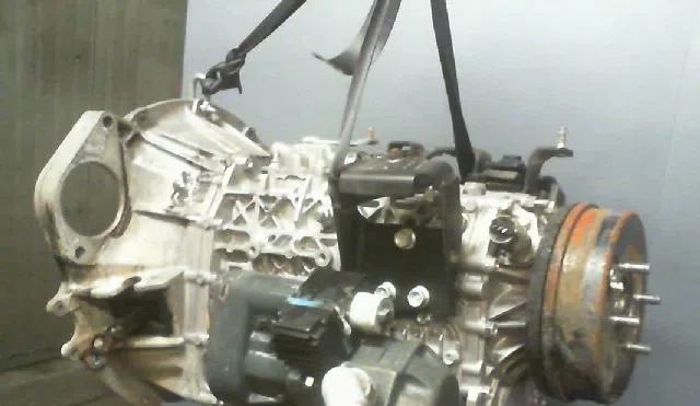 Boîte de vitesses manuelle ISUZU N occasion — photo 3
