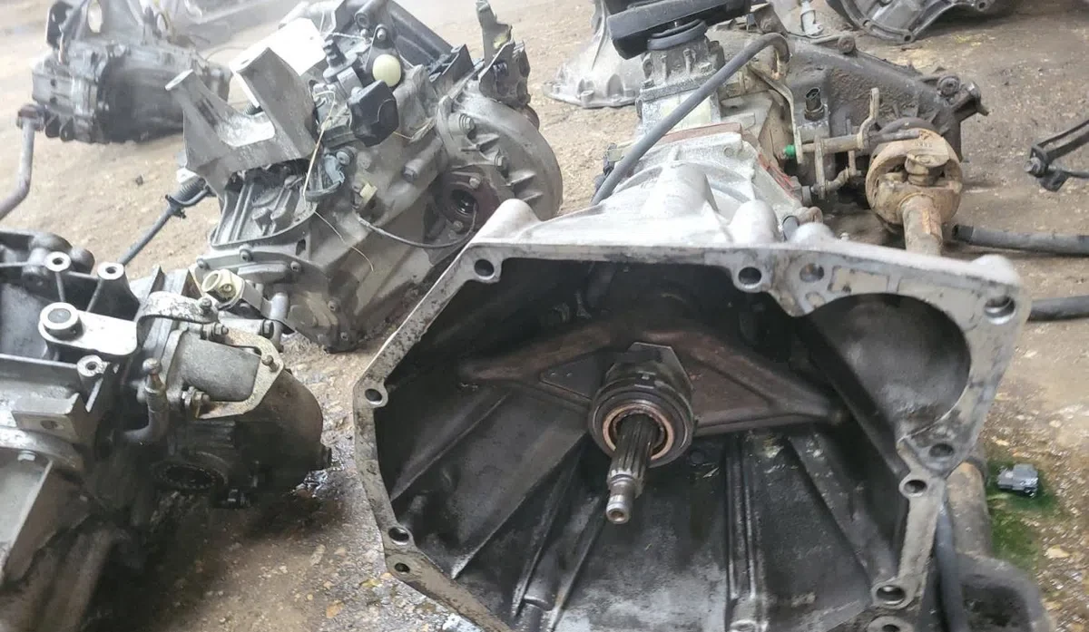 Boîte de vitesses manuelle JEEP CHEROKEE occasion — photo 2