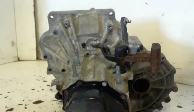 Boîte de vitesses manuelle Mazda 2 (DE_, DH_) 1.3 (de3fs) (2007-2015) occasion — photo 3