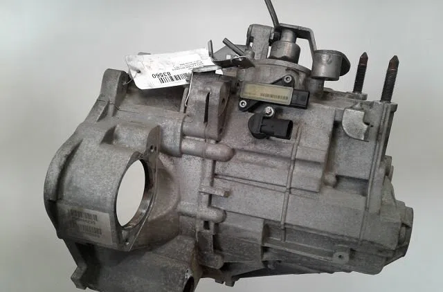 Boîte de vitesses manuelle Mitsubishi COLT VI (Z3_A, Z2_A) 1.1 (z31a, z32a) (2004-2012) occasion — photo 4