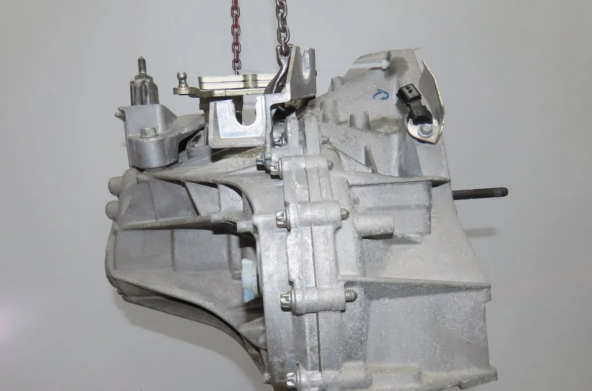 Boîte de vitesses manuelle Nissan JUKE (F15) 1.2 dig-t (2014) occasion — photo 2