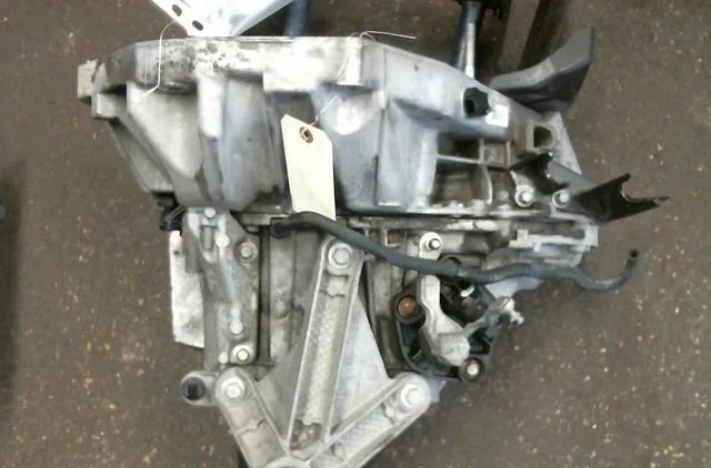 Boîte de vitesses manuelle Nissan MICRA III (K12) 1.5 dci (2003-2010) occasion — photo 3