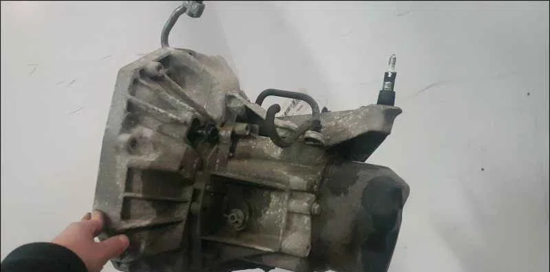 Boîte de vitesses manuelle NISSAN NOTE I occasion — photo 2