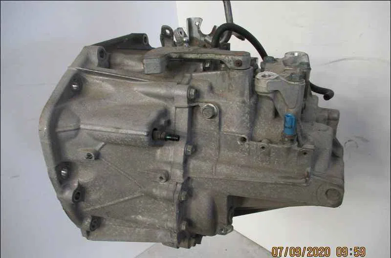 Boîte de vitesses manuelle NISSAN QASHQAI I occasion — photo 2