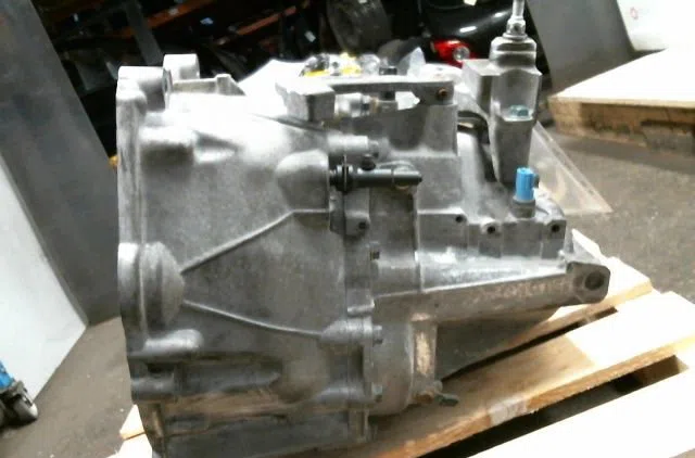 Boîte de vitesses manuelle NISSAN QASHQAI occasion — photo 2