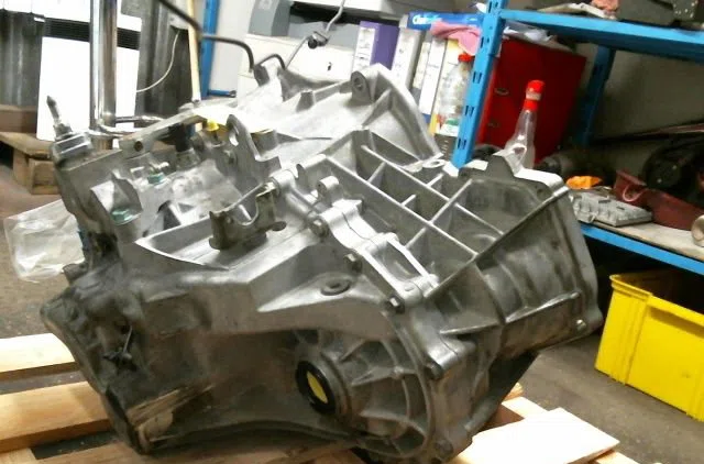 Boîte de vitesses manuelle NISSAN QASHQAI occasion — photo 4
