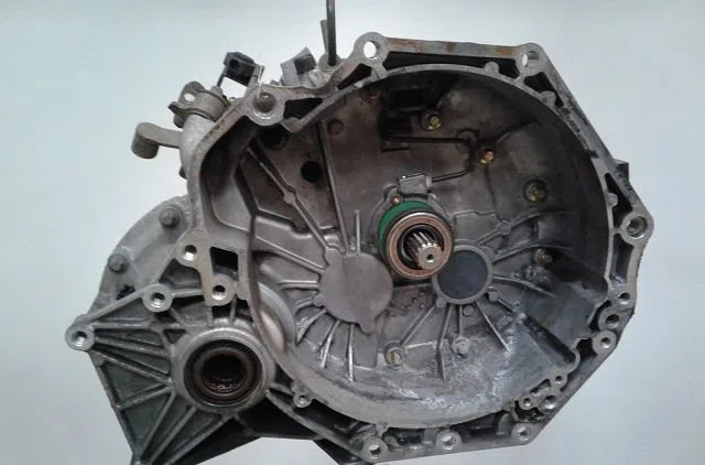 Boîte de vitesses manuelle Opel ASTRA G 3/5 portes (T98) 2.0 di (f08, f48) (1998-2005) occasion