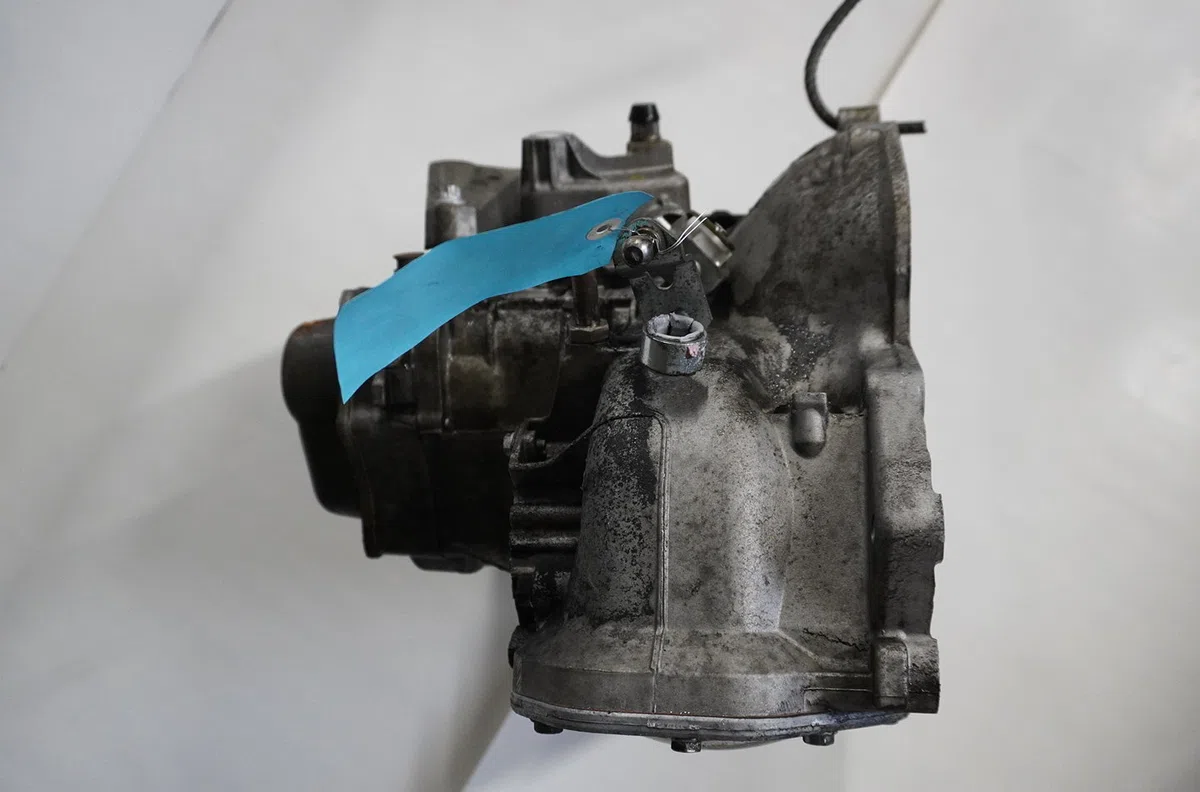 Boîte de vitesses manuelle Opel ASTRA G Break (T98) 1.7 dti 16v (f35) (2000-2004) occasion — photo 2
