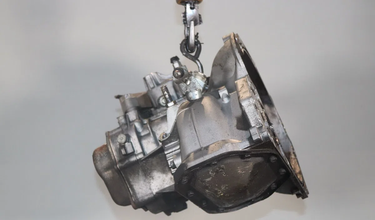 Boîte de vitesses manuelle Opel ASTRA H GTC (A04) 1.4 (l08) (2005-2010) occasion — photo 3