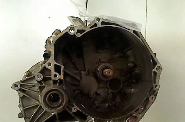Boîte de vitesses manuelle OPEL ASTRA II occasion — photo 2