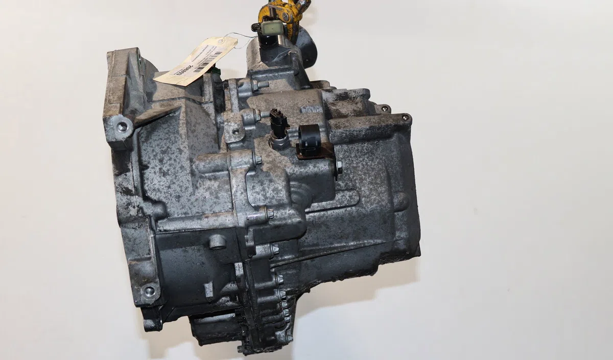 Boîte de vitesses manuelle Opel ASTRA J GTC 2.0 cdti (08) (2011-2015) occasion — photo 2