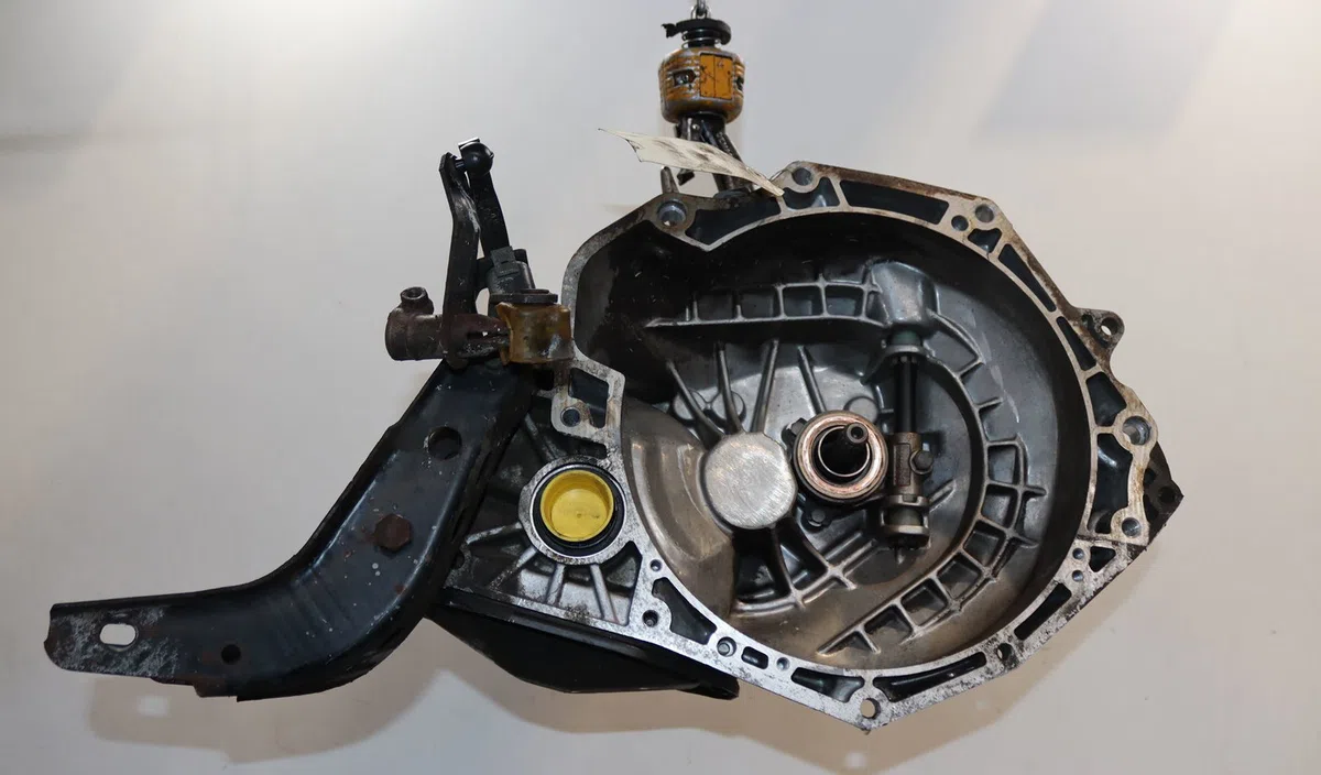 Boîte de vitesses manuelle Opel CORSA B (S93) 1.2 i (f08, f68, m68) (1993-2000) occasion
