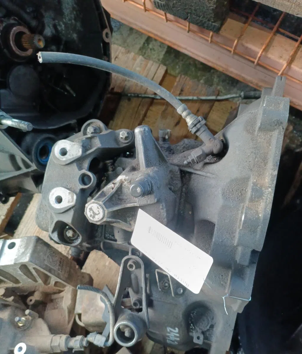 Boîte de vitesses manuelle OPEL CORSA C PHASE 2 occasion — photo 2